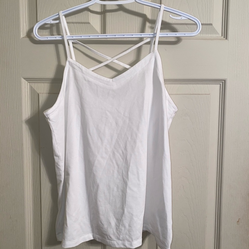 Universal Thread White Flowy Cross-back Camisole